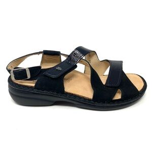 FINN COMFORT Leawood Soft Black Nubuck Patent 82577